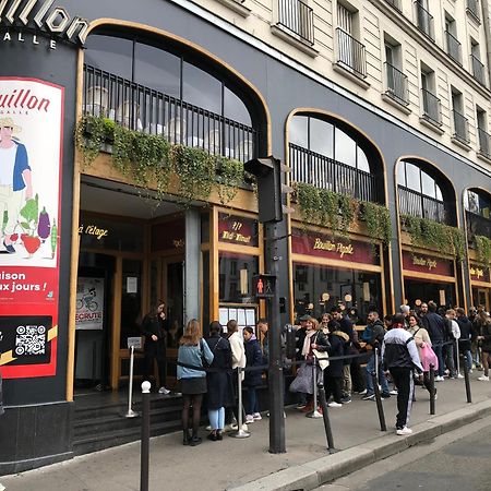 Studio Pigalle De 25 M2 - 2 Lits Simples Type Gigogne Pour 2 Personnes - Quartier Touristique De Paris - 2 Minutes De La Station Metro Pigalle ,Petit Train Vers La Butte Montmartre-Cabaret Moulin Rouge A 200 M,Cabaret Chez Michou-Restaurants-Saunas Παρίσι Εξωτερικό φωτογραφία
